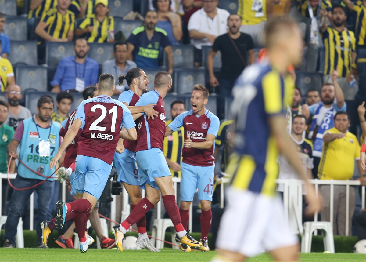 Fenerbahçe-Trabzonspor karşılaşmasından kareler - 0