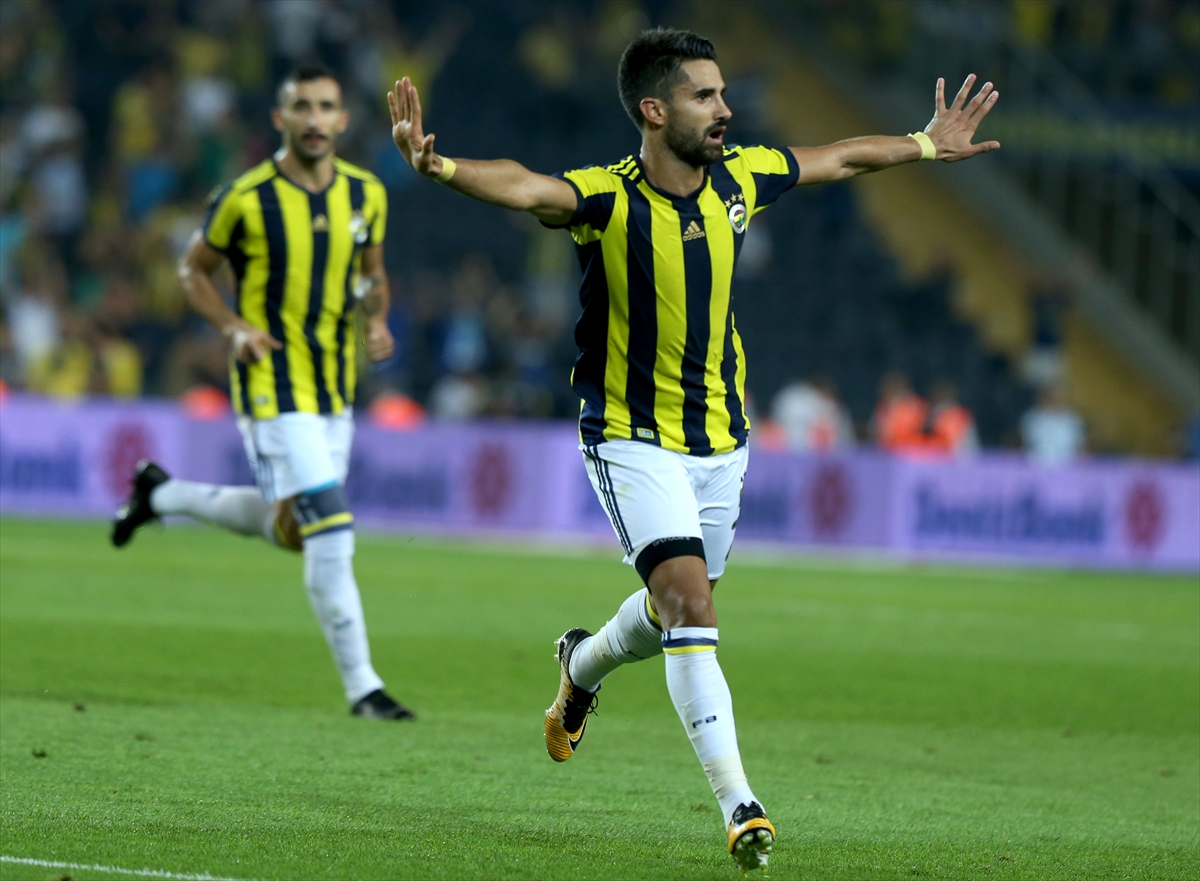 Fenerbahçe-Trabzonspor karşılaşmasından kareler - 0