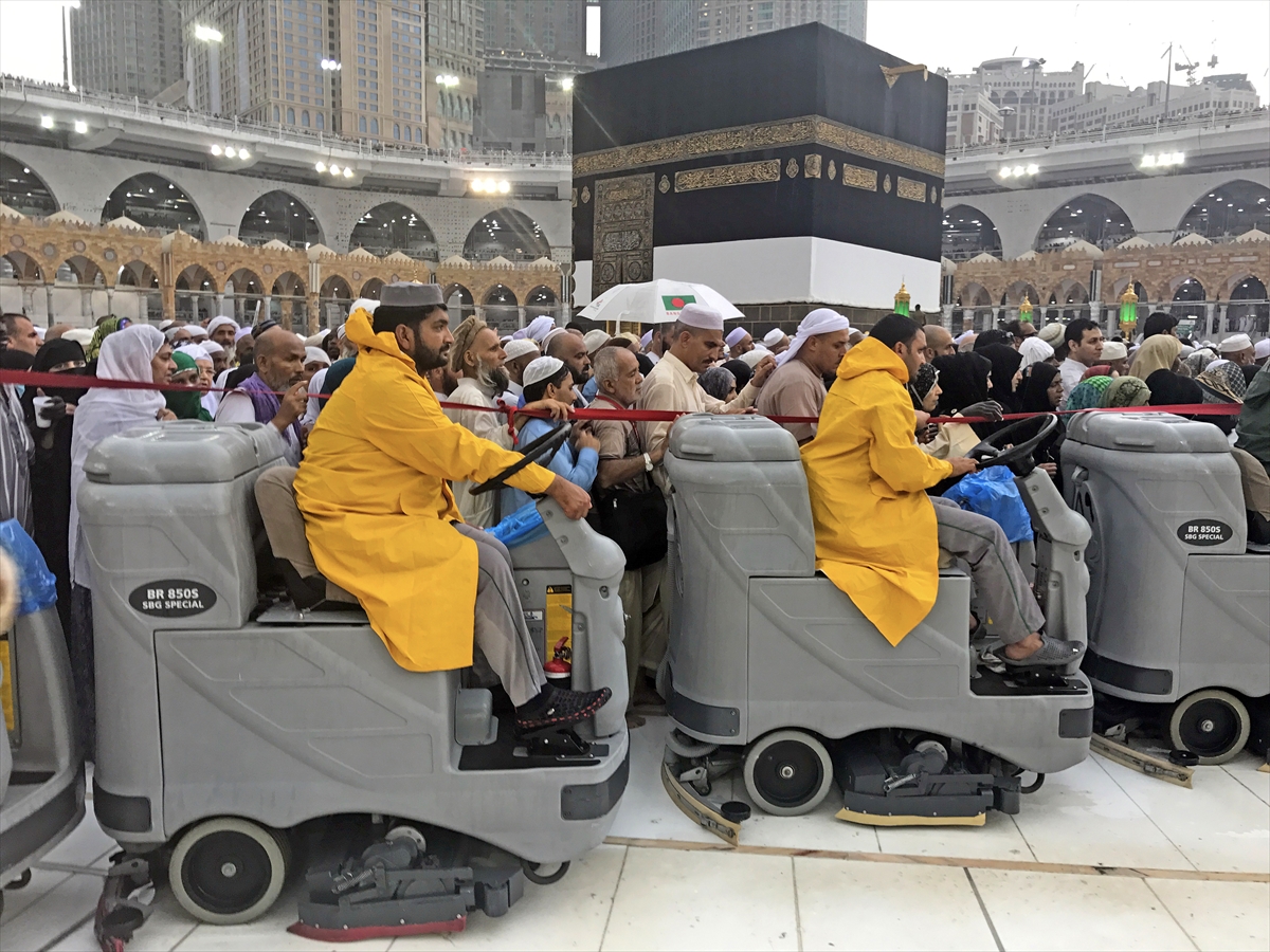 Kabe'de hacı adaylarının yağmur sevinci - 6