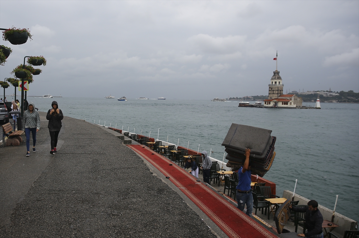 İstanbul'daki sağanak yağıştan kareler - 15