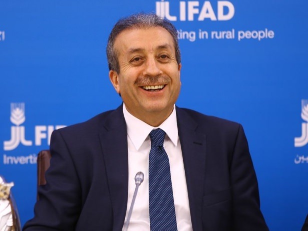 Siyasi isimler kaç yaşında? - 11