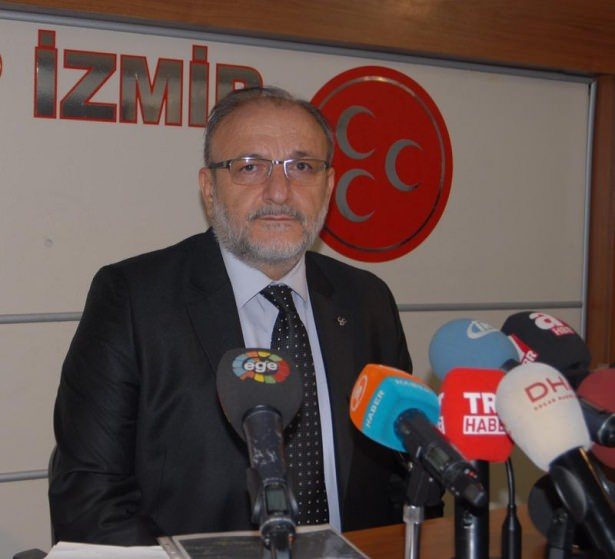 Siyasi isimler kaç yaşında? - 22