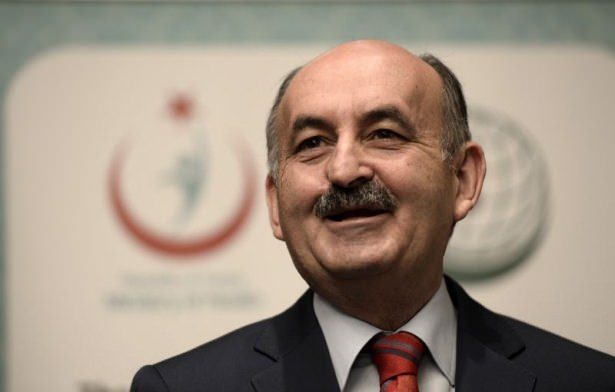 Siyasi isimler kaç yaşında? - 26