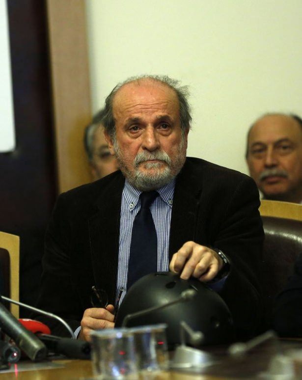 Siyasi isimler kaç yaşında? - 30