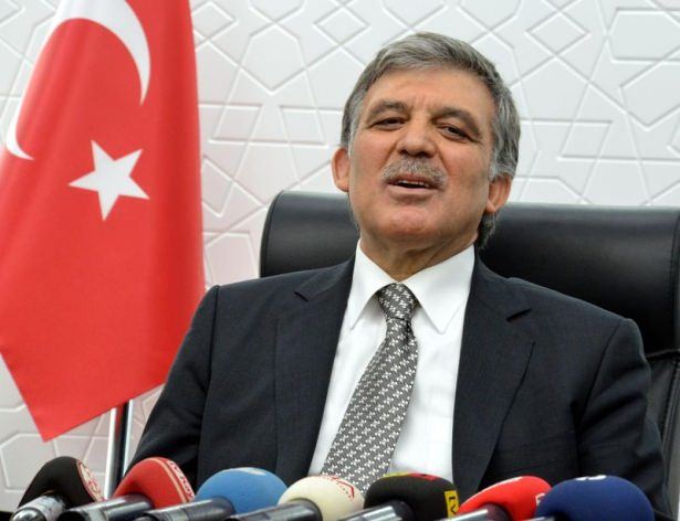 Siyasi isimler kaç yaşında? - 31