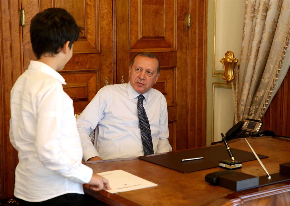 Cumhurbaşkanı Erdoğan'ın küçük mesai arkadaşı - 3