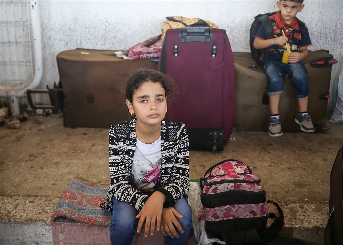 Refah'tan geçişler başladı - 0