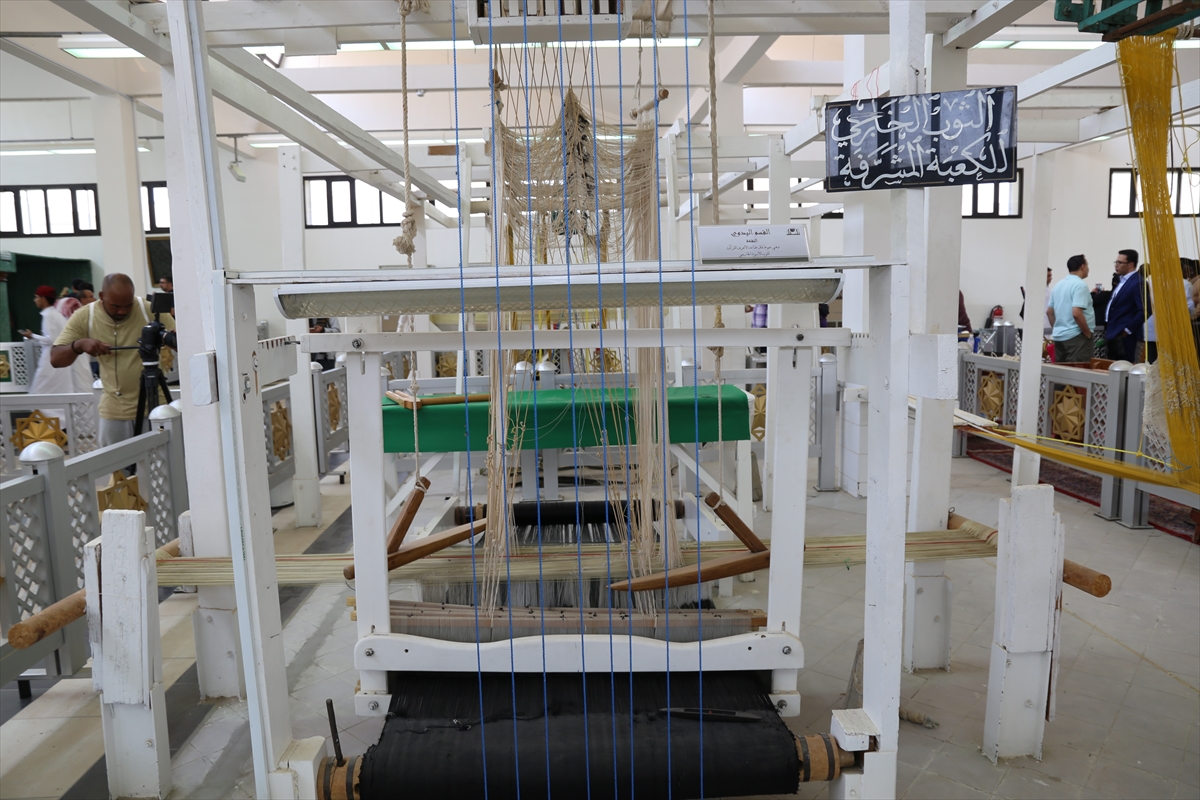 Kabe kisvesini bekliyor - 2