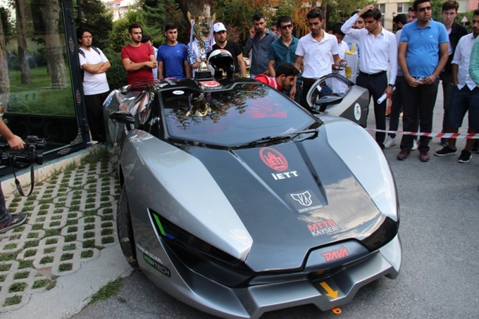 Öğrenciler elektrikli otomobil üretti - 7