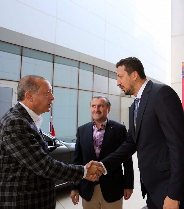 Cumhurbaşkanı'ndan 12 Dev Adam'a sürpriz ziyaret - 13