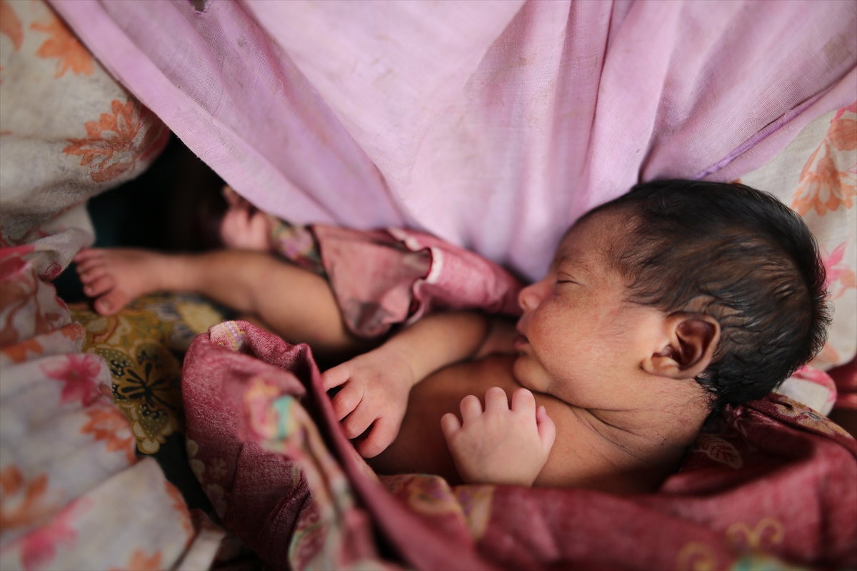 Bangladeş'e kaçan Arakanlılar'ın içler acısı durumu - 28