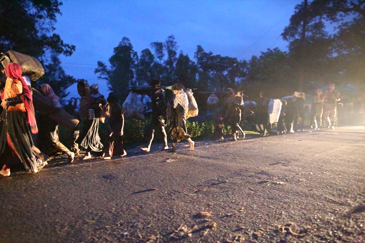 Bangladeş'e kaçan Arakanlılar'ın içler acısı durumu - 38