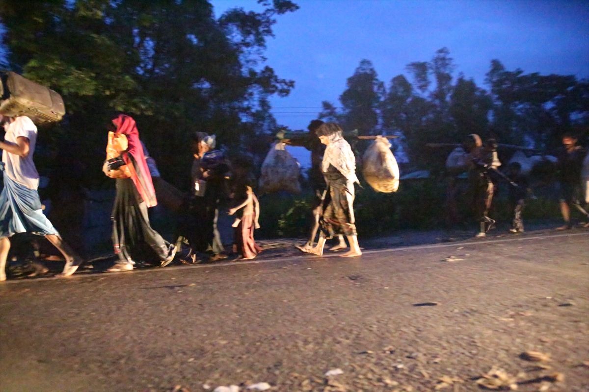 Bangladeş'e kaçan Arakanlılar'ın içler acısı durumu - 40