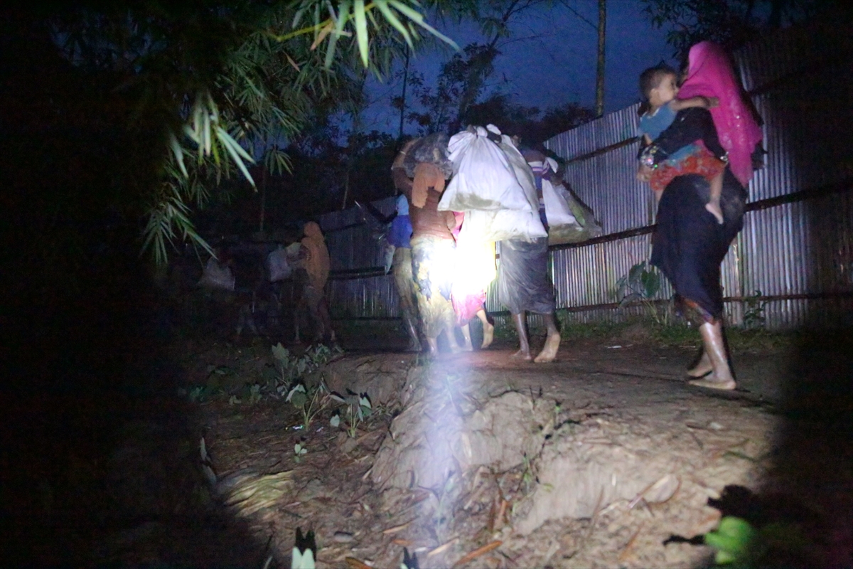 Bangladeş'e kaçan Arakanlılar'ın içler acısı durumu - 42