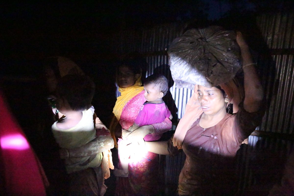 Bangladeş'e kaçan Arakanlılar'ın içler acısı durumu - 44