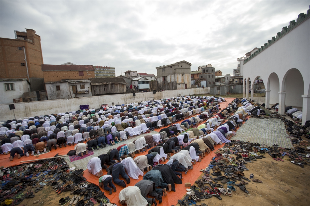 Madagaskar'da bayram - 0