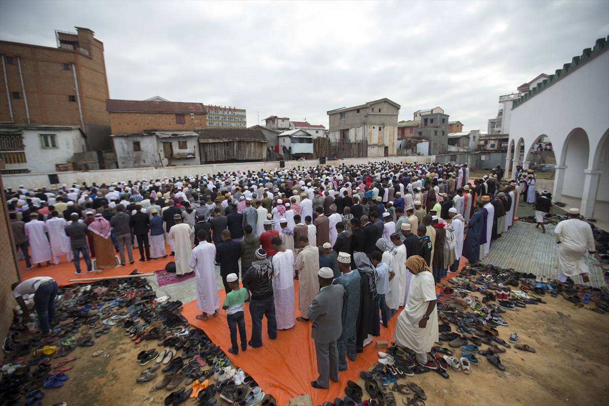 Madagaskar'da bayram - 0