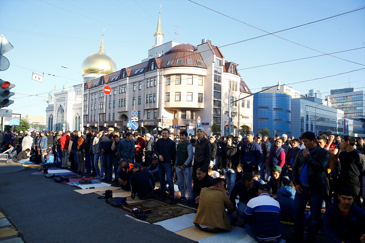 Rusya'da bayram namazı - 11