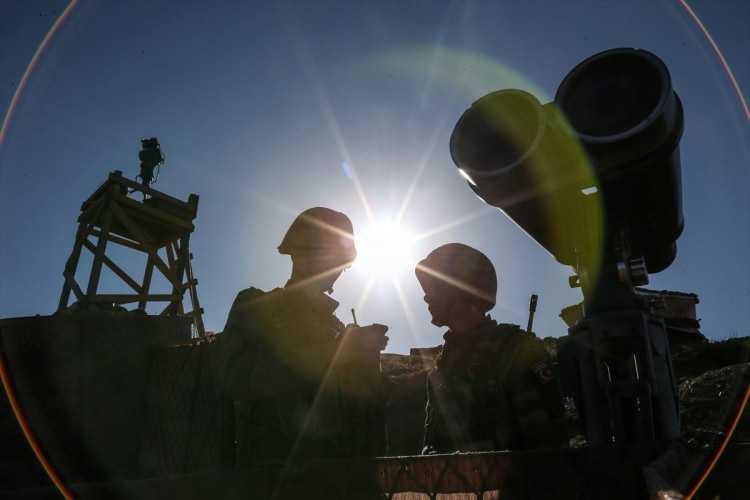 Mehmetçik bayramı 2 bin 900 metrede karşıladı - 15