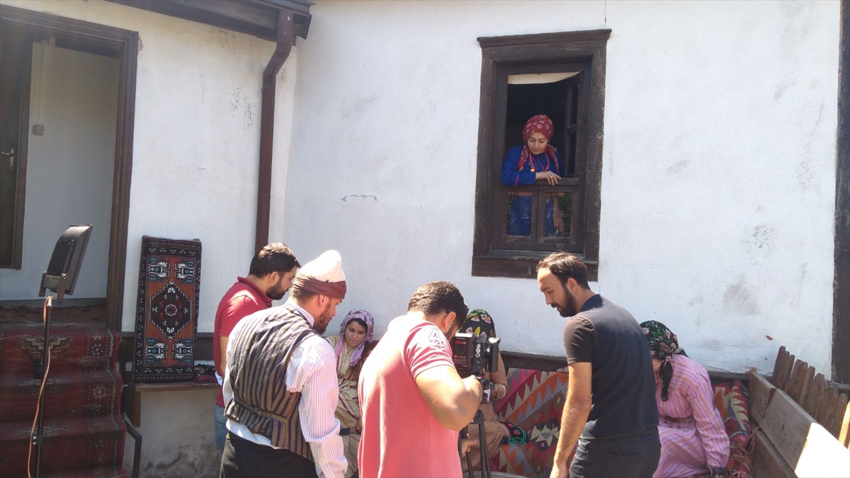 'Osmanlı mahalle kültürü'nü belgesele taşıyor - 0