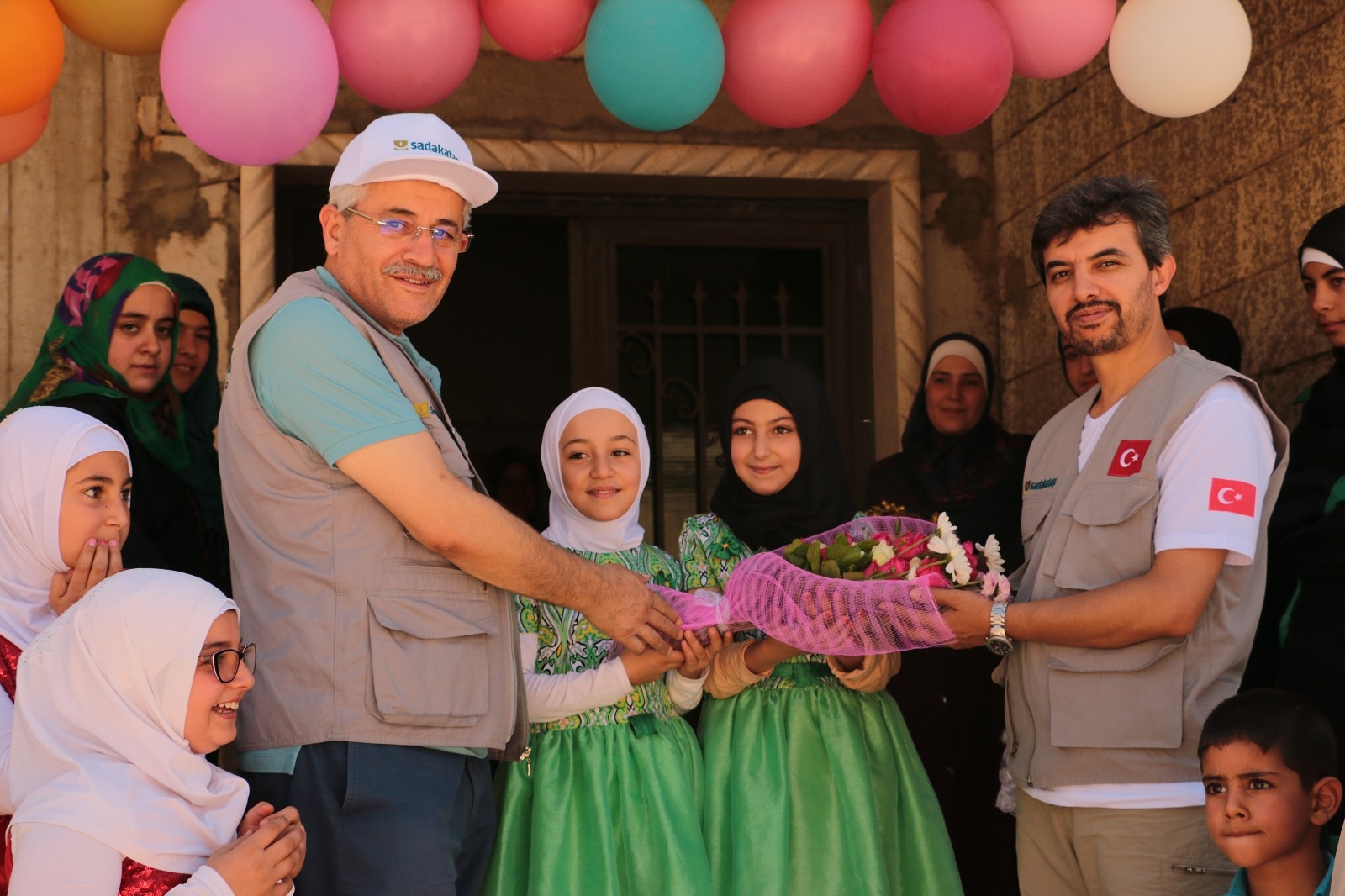 Sadakataşı, 'kurbanlıkları' dünyanın dört bir yanına ulaştırdı - 0