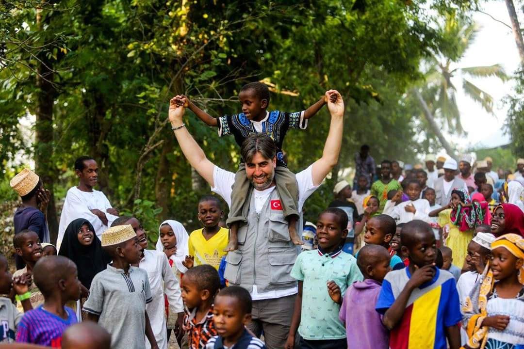 Sadakataşı, 'kurbanlıkları' dünyanın dört bir yanına ulaştırdı - 0