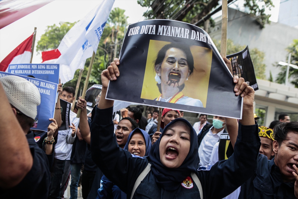 Endonezya'da Arakan protestosu - 0
