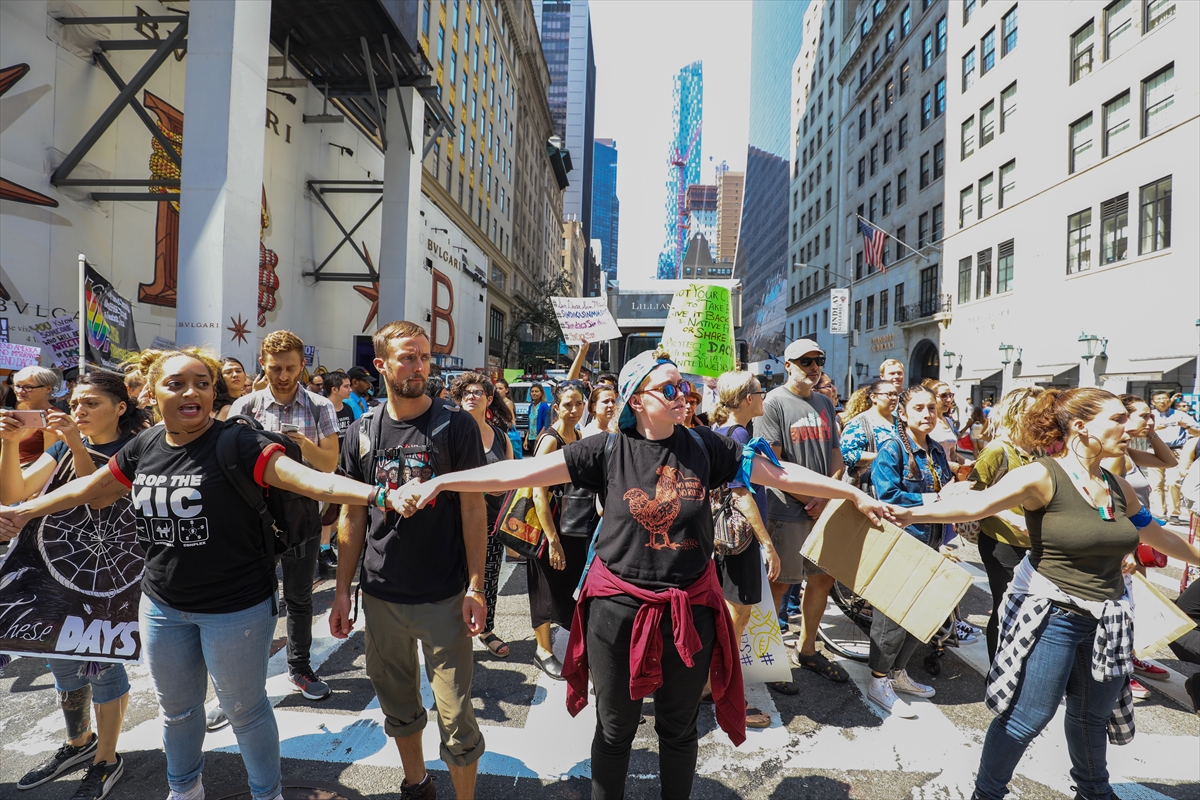 Trump Tower önünde protesto - 0