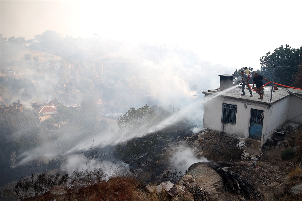 Muğla'daki orman yangını kontrol altına alındı - 12