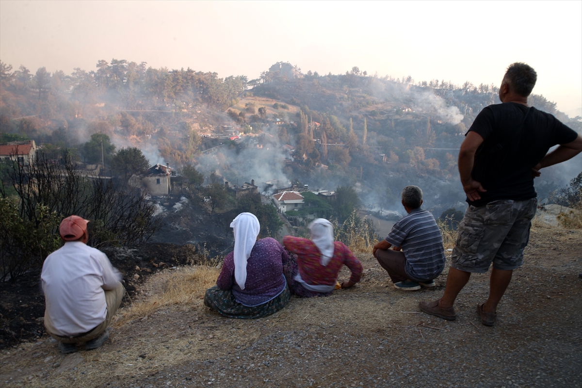 Muğla'daki orman yangını kontrol altına alındı - 21
