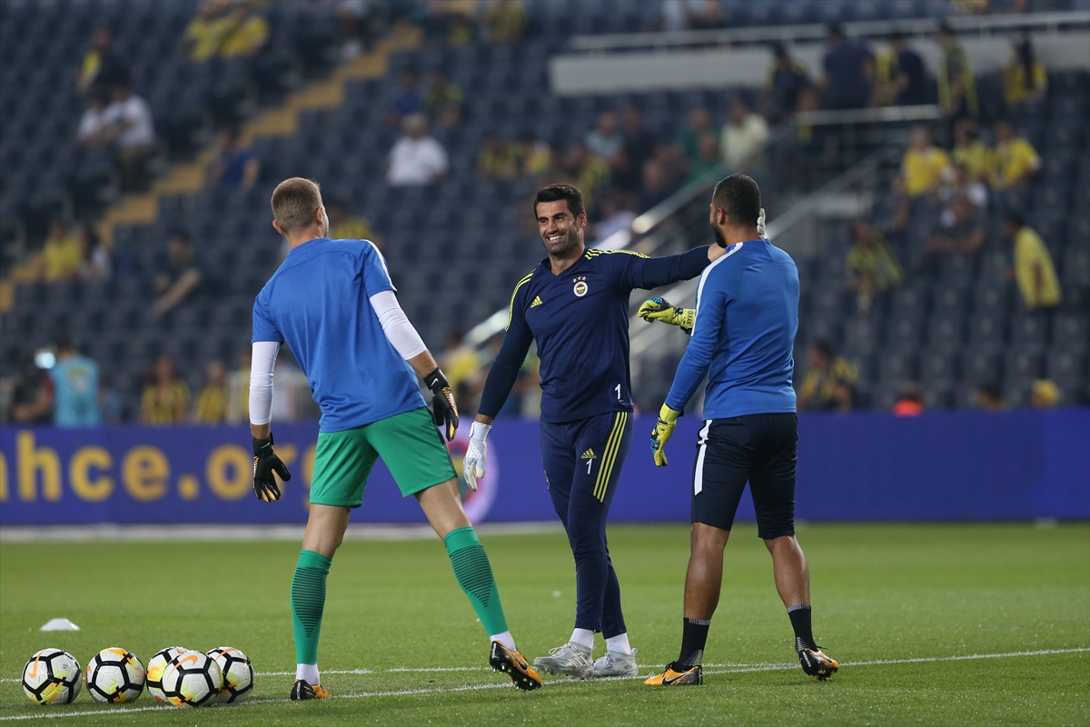 Kıran kırana mücadelede gülen taraf Başakşehir - 2