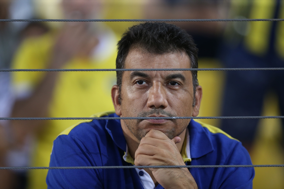 Kıran kırana mücadelede gülen taraf Başakşehir - 4