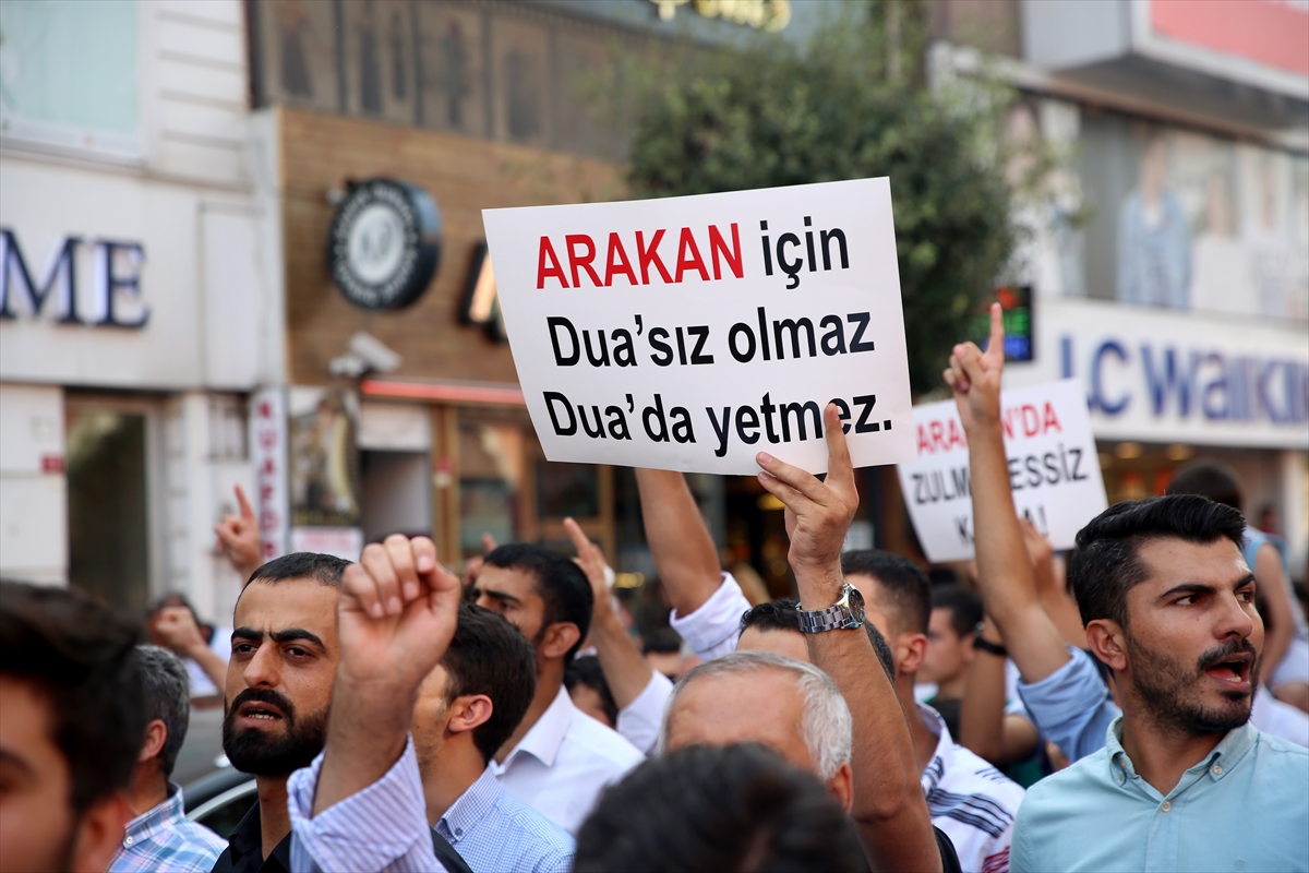 HÜDA PAR'dan 'Arakan' protestosu - 0