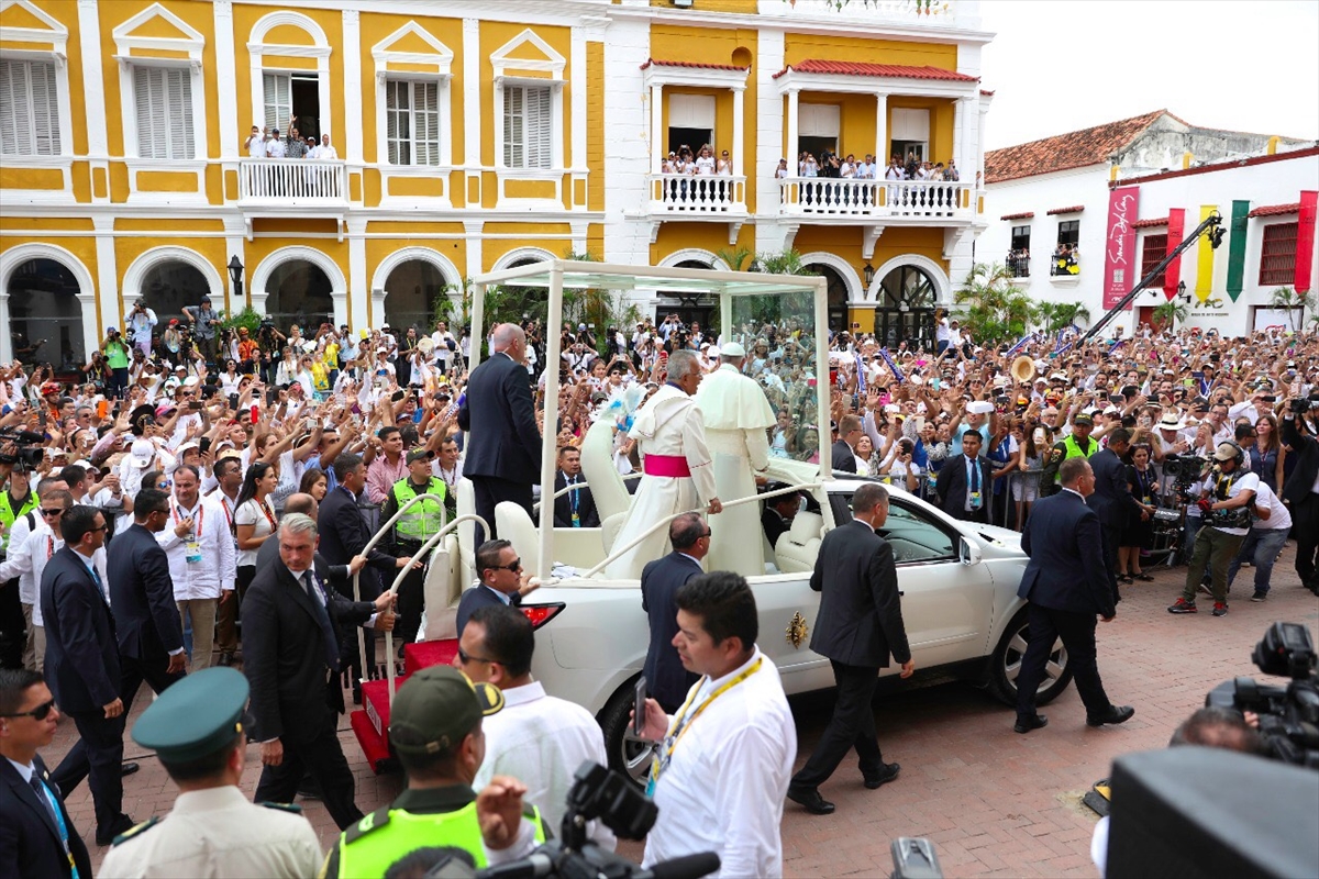 Papa'nın Kolombiya ziyaretinden kareler - 5