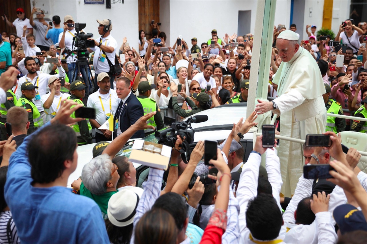 Papa'nın Kolombiya ziyaretinden kareler - 8