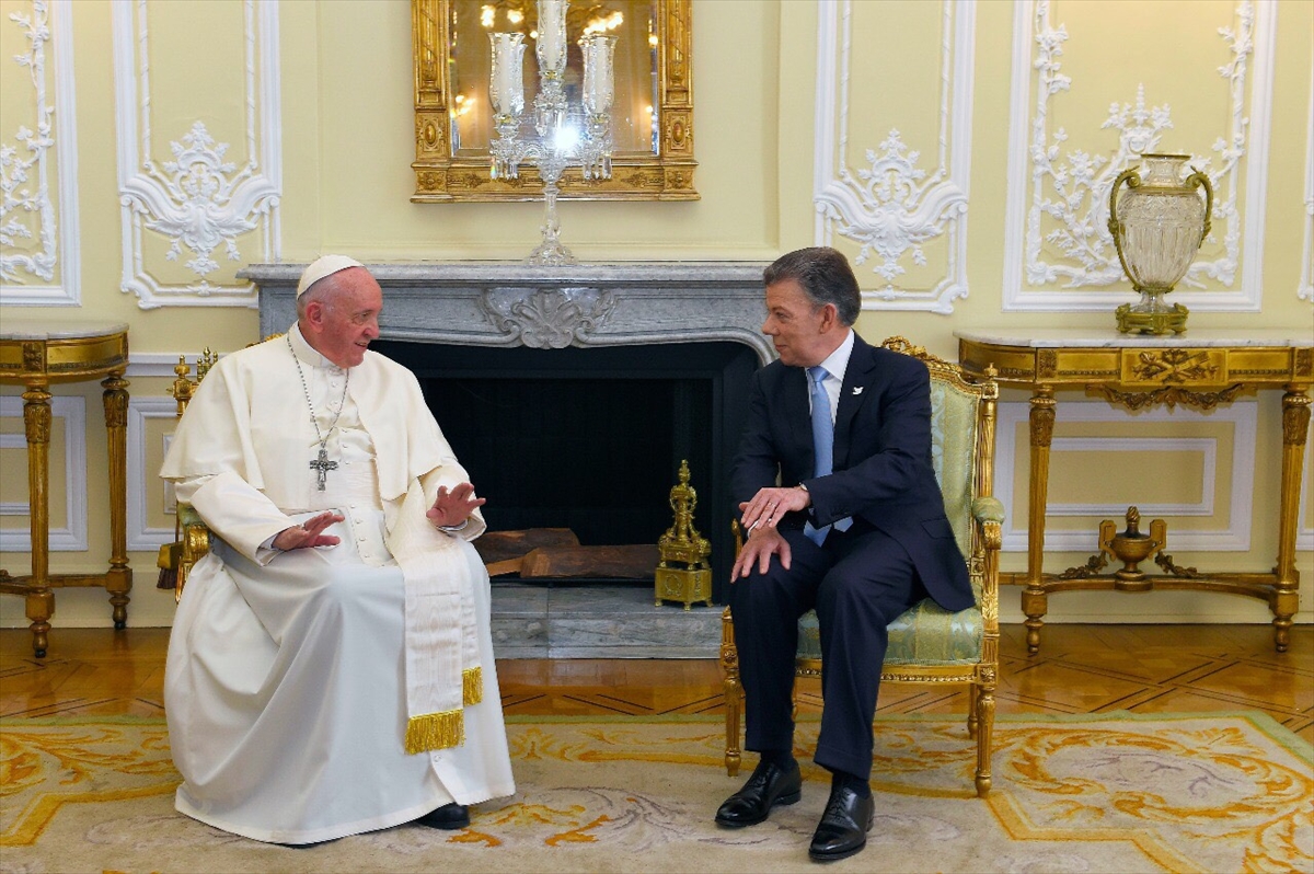 Papa'nın Kolombiya ziyaretinden kareler - 0