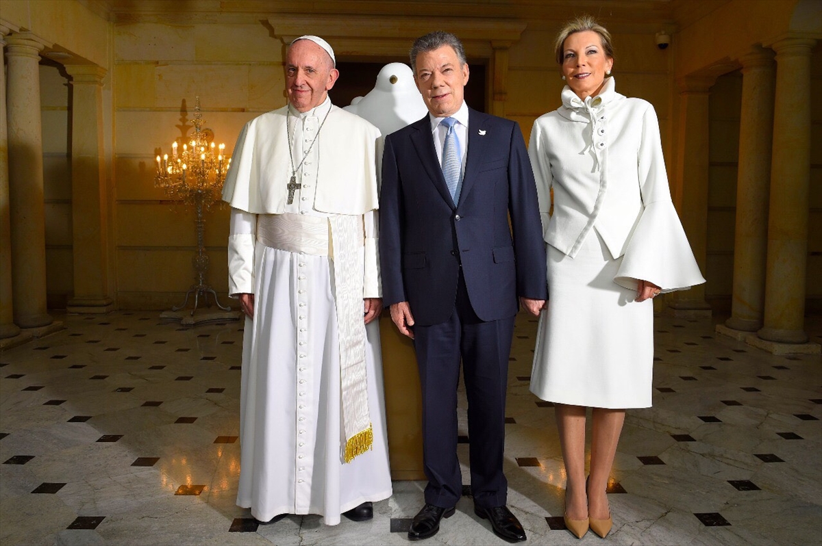 Papa'nın Kolombiya ziyaretinden kareler - 0