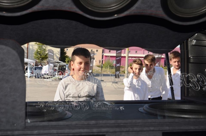 35 bin liralık aracı 105 bin liraya modifiye etti! - 2