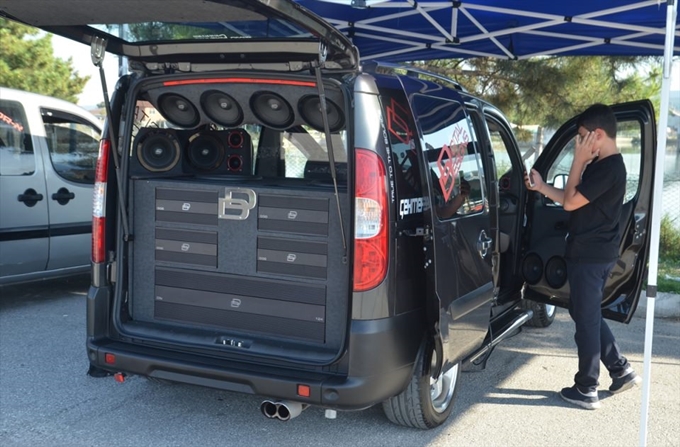 35 bin liralık aracı 105 bin liraya modifiye etti! - 3