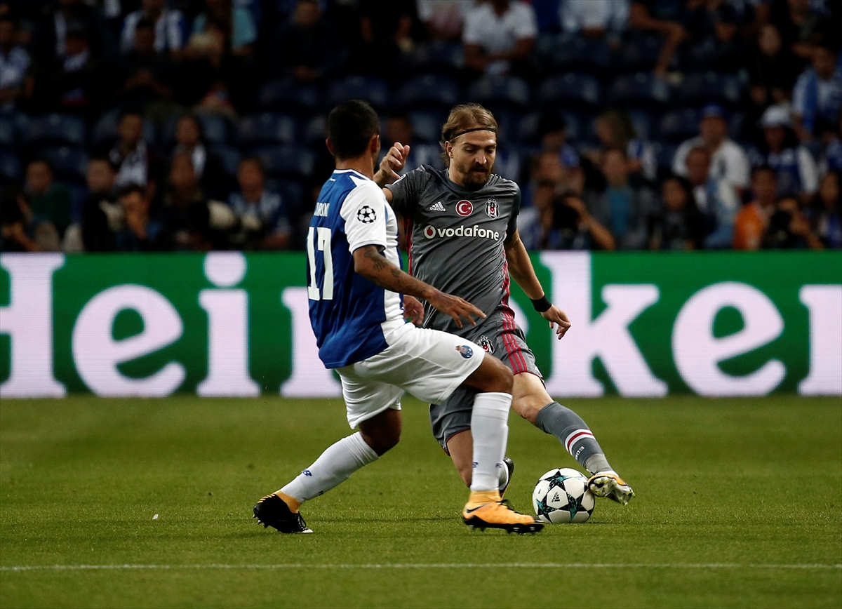 Kartal Porto karşısında yüksek uçtu - 0