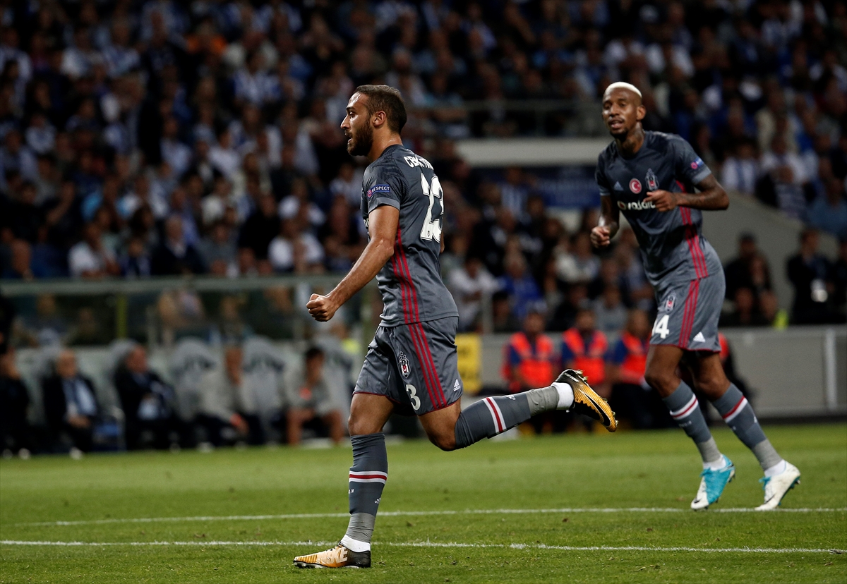 Kartal Porto karşısında yüksek uçtu - 0