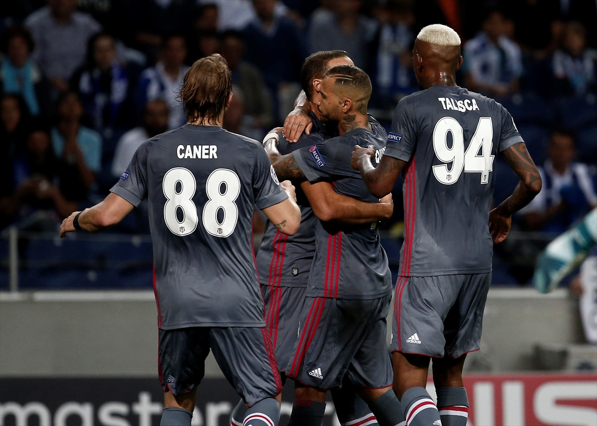 Kartal Porto karşısında yüksek uçtu - 0