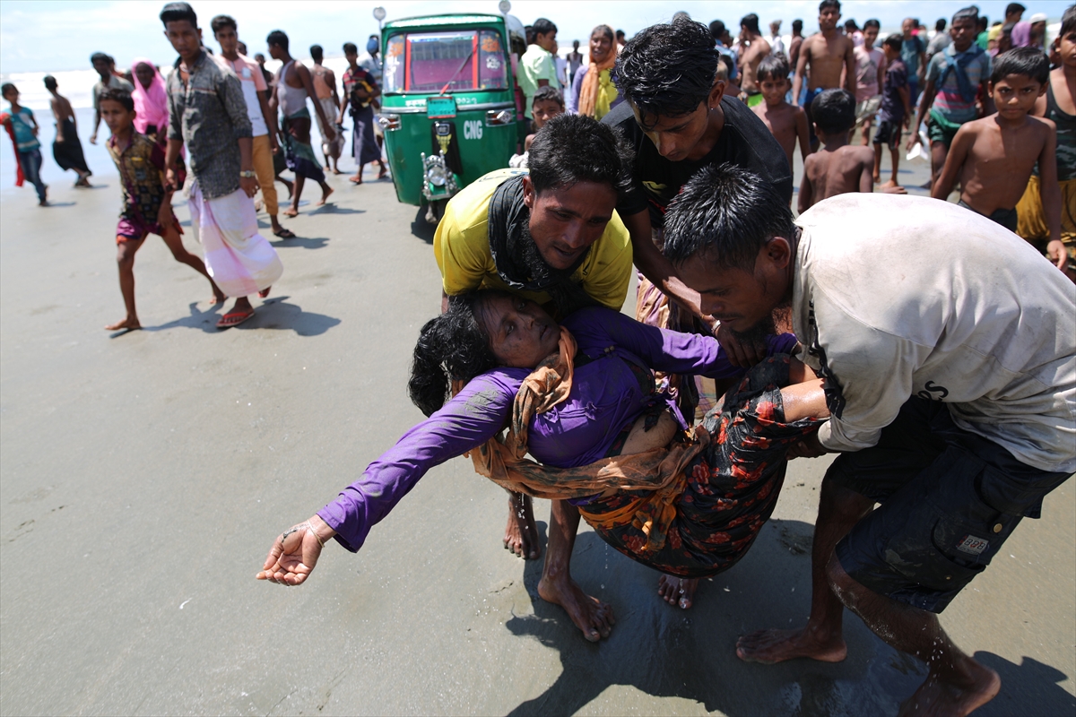 Bangladeş'e geçmeye çalışan Arakanlı Müslümanlardan yeni kareler - 0