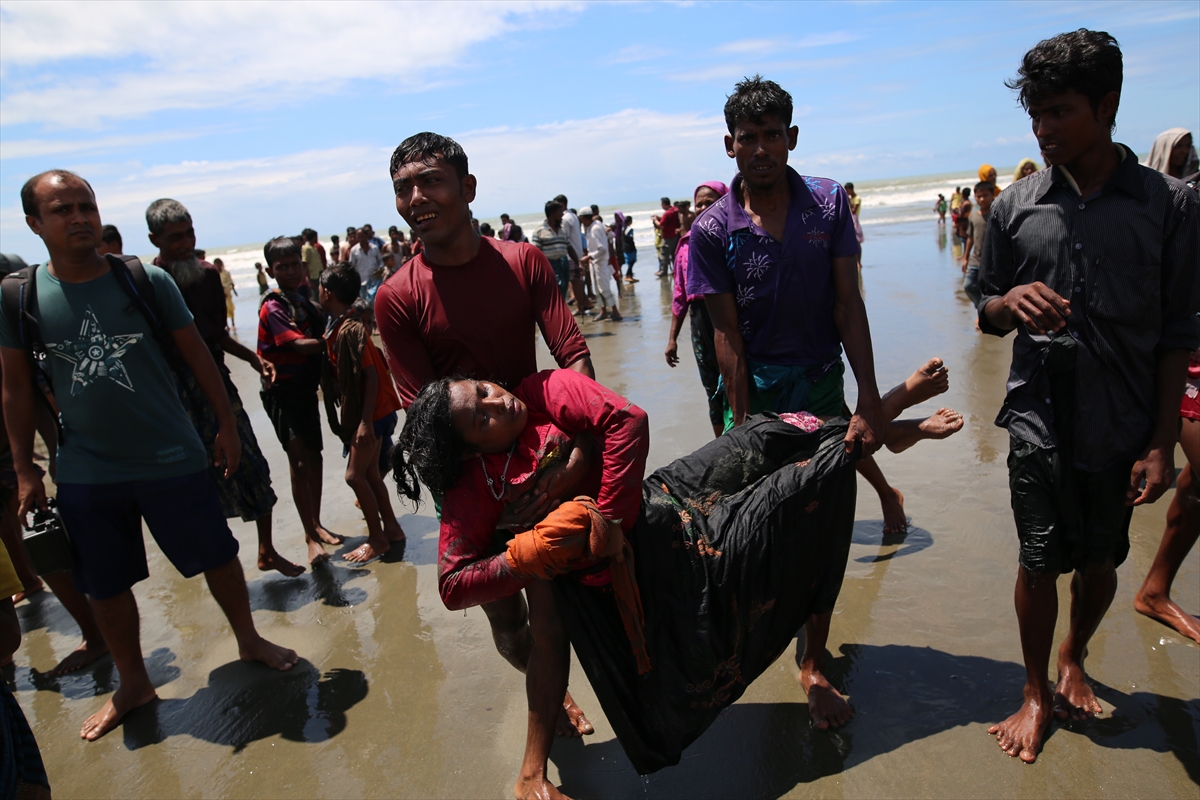 Bangladeş'e geçmeye çalışan Arakanlı Müslümanlardan yeni kareler - 0