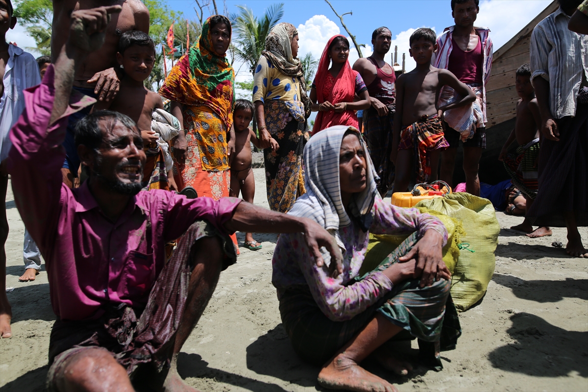 Bangladeş'e geçmeye çalışan Arakanlı Müslümanlardan yeni kareler - 0