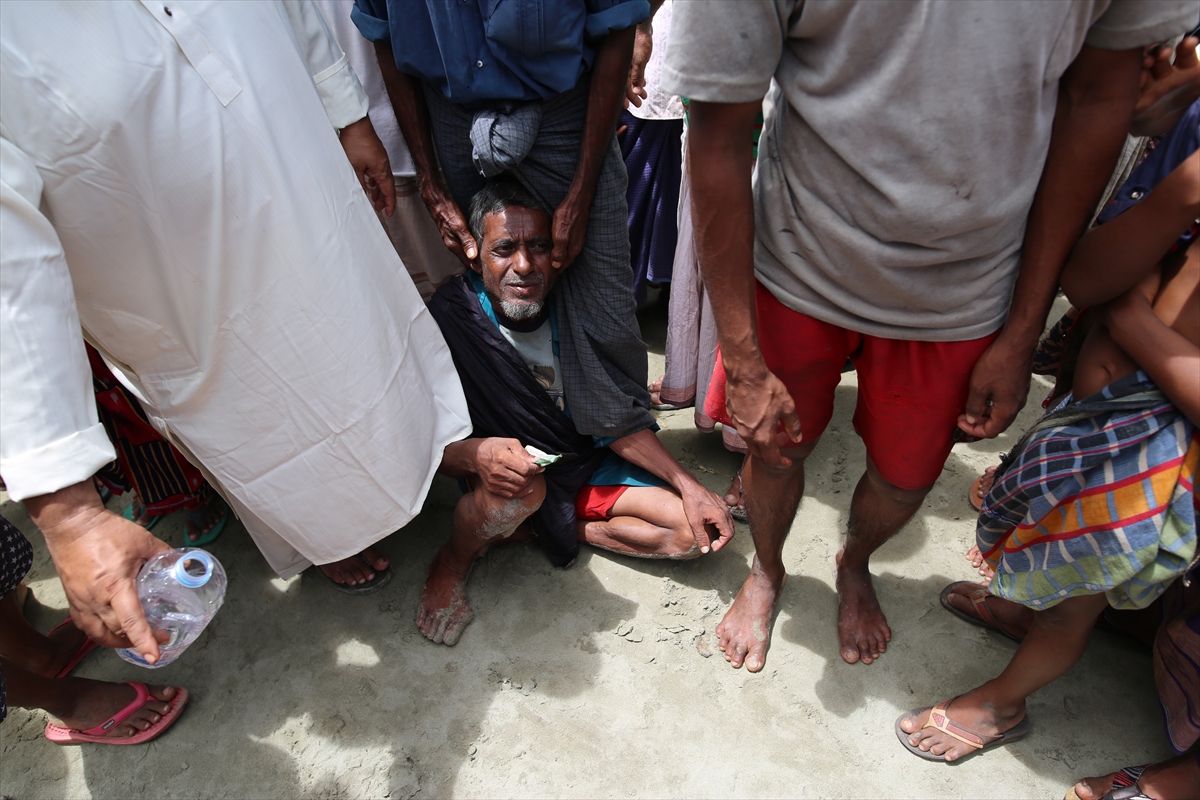 Bangladeş'e geçmeye çalışan Arakanlı Müslümanlardan yeni kareler - 0