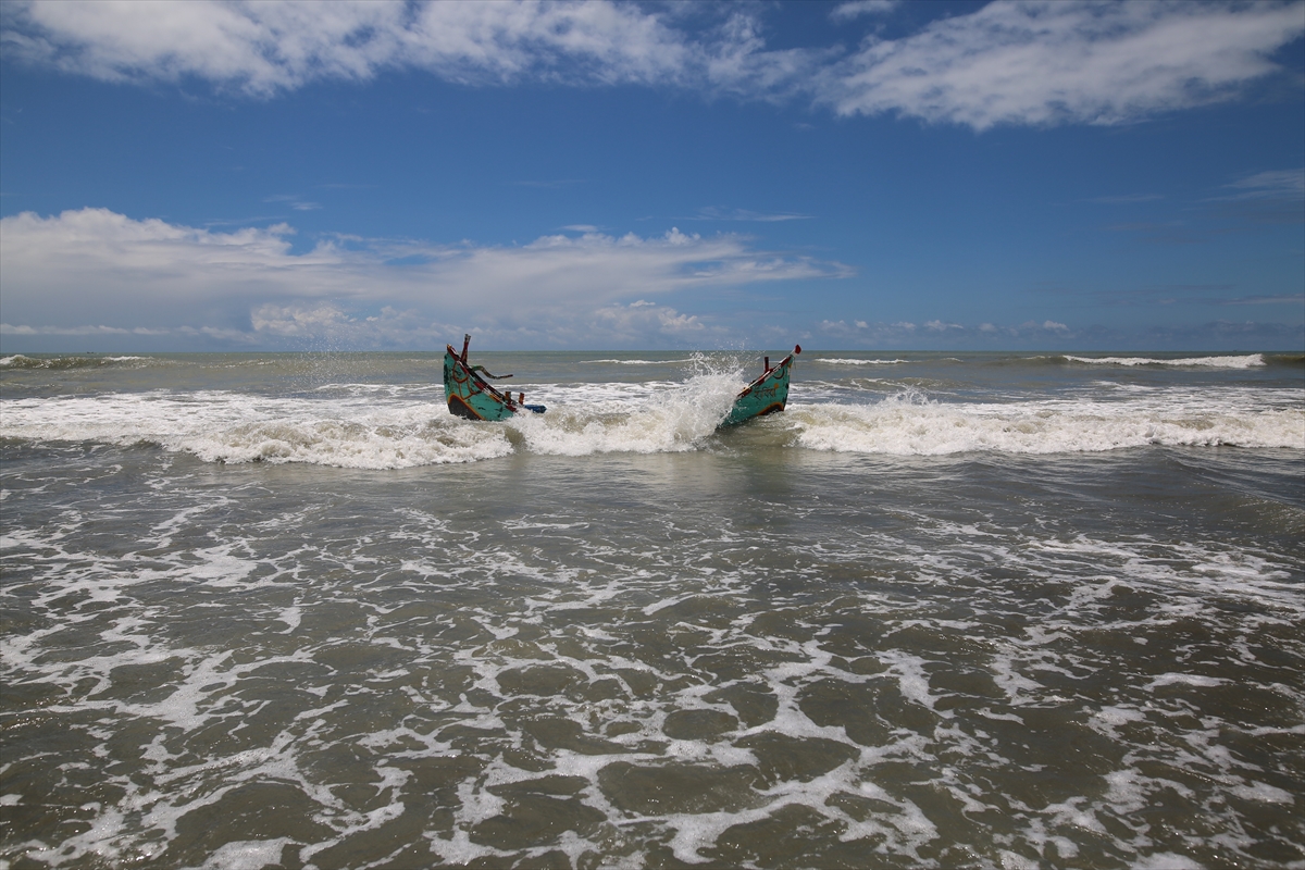 Bangladeş'e geçmeye çalışan Arakanlı Müslümanlardan yeni kareler - 0