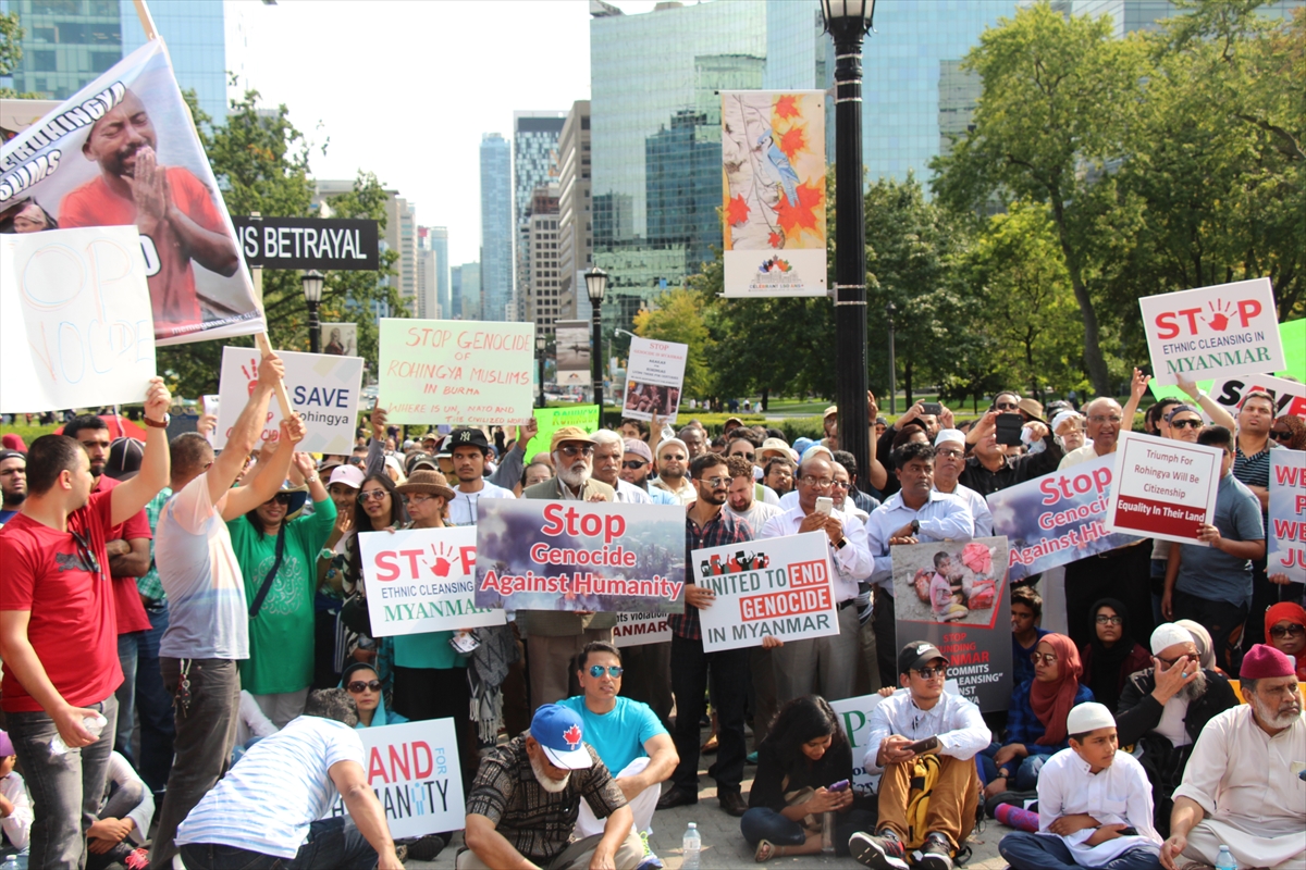 ABD ve Kanada'da Arakan protestosu - 28