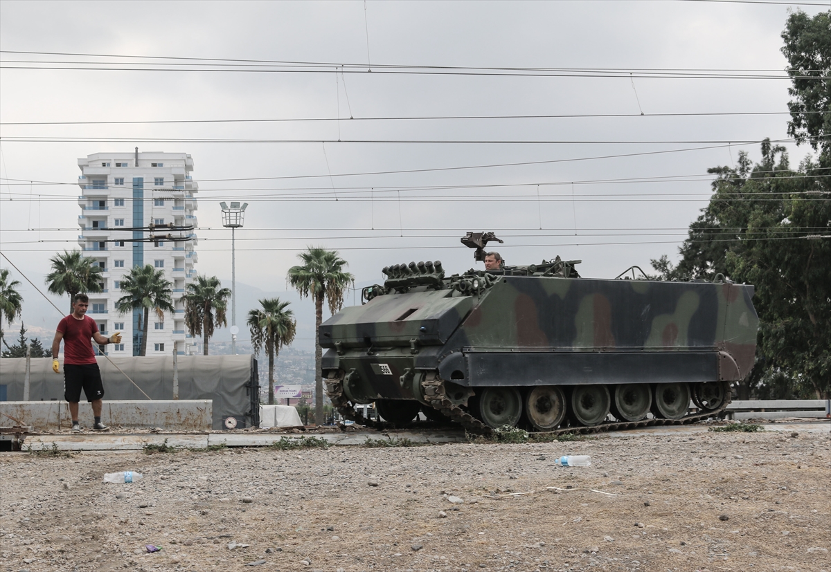 Suriye sınırında hareketli saatler - 0