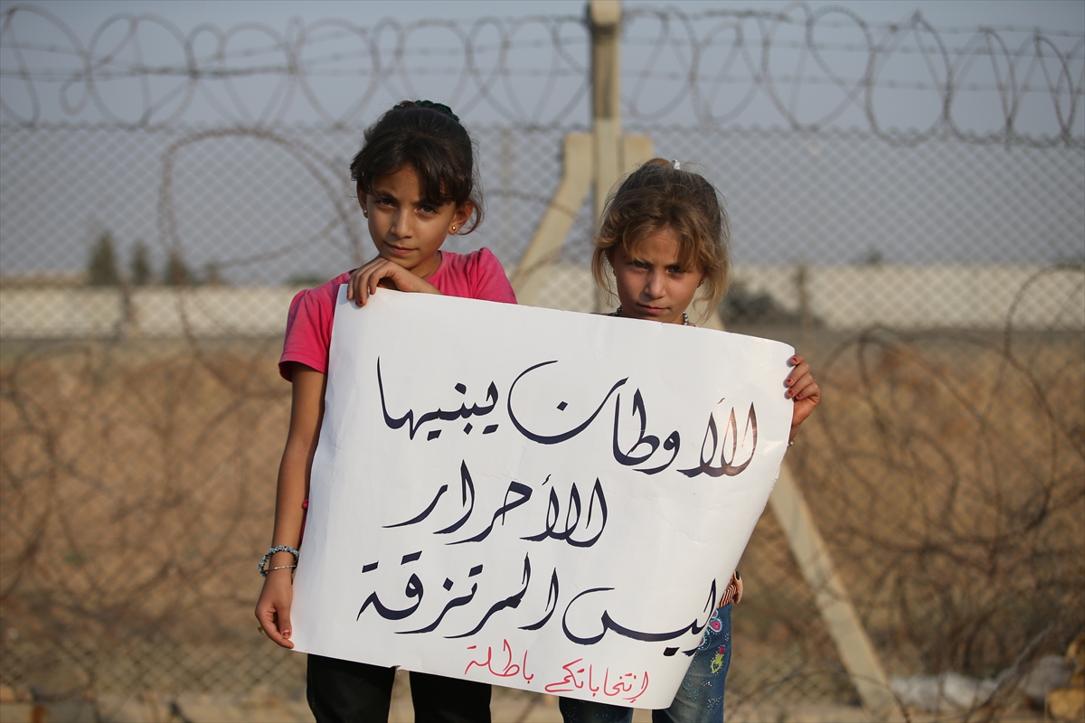 Sıfır noktasında PYD protestosu - 0